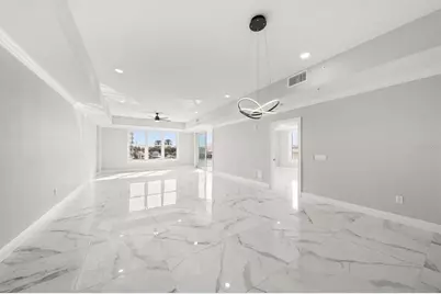 211 Dolphin Point #203, Clearwater, FL 33767 - Photo 9