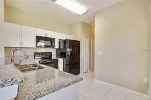 10926 Winter Crest Dr, Riverview, FL 33569 - Photo 5