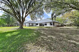 2881 Hammock Dr, Plant City, FL 33566 - Photo 11