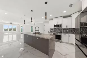 211 Dolphin Point, Clearwater, FL 33767 - Photo 3