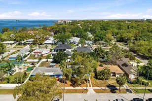 152 Valencia Dr, Dunedin, FL 34698 - Photo 27