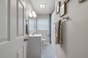 152 Valencia Dr, Dunedin, FL 34698 - Photo 17