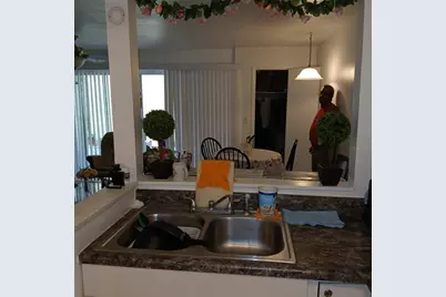 8609 N Champlain Court #77, Tampa, FL 33614 - Photo 5