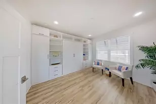 1297 Savona Dr NE, Saint Petersburg, FL 33702 - Photo 25