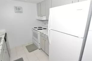 12760 Indian Rocks Rd, Largo, FL 33774 - Photo 15