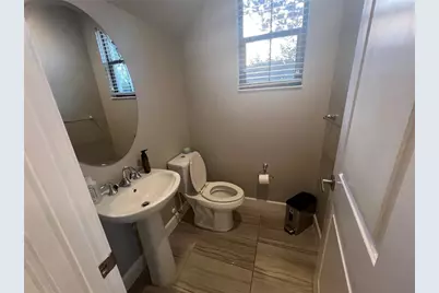 7689 Toscana Boulevard, Orlando, FL 32819 - Photo 9