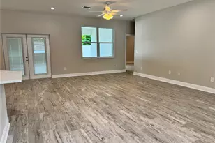 37549 Teri Ct, Dade City, FL 33525 - Photo 7