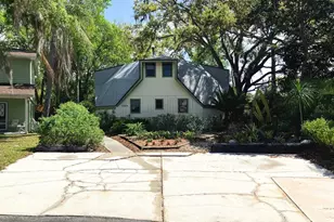 21004 Negril Ct, Lutz, FL 33558 - Photo 3