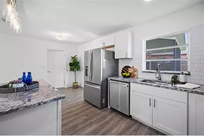 4916 Carlyle Road, Tampa, FL 33615 - Photo 17