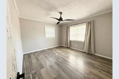 4773 56th Avenue N, Saint Petersburg, FL 33714 - Photo 13