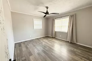 4773 56th Ave N, Saint Petersburg, FL 33714 - Photo 13