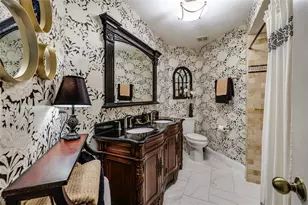 380 Fan Palm Ct NE, Saint Petersburg, FL 33703 - Photo 29