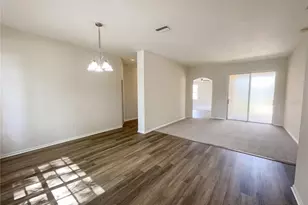 10101 Kingsbridge Ave, Tampa, FL 33626 - Photo 3