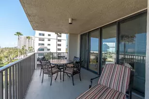 1290 Gulf Blvd, Clearwater Beach, FL 33767 - Photo 35