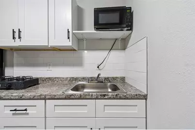 7403 Spring Court, Tampa, FL 33634 - Photo 45