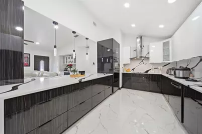 4916 Hi Vista Circle, Tampa, FL 33625 - Photo 15