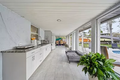 4916 Hi Vista Circle, Tampa, FL 33625 - Photo 11