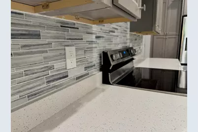 37533 Teri Court, Dade City, FL 33525 - Photo 11