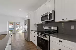 5111 68th St N, Saint Petersburg, FL 33709 - Photo 29