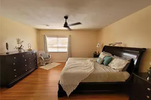 27640 Breakers Dr, Wesley Chapel, FL 33544 - Photo 19