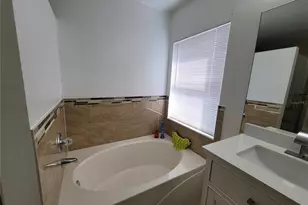 27640 Breakers Dr, Wesley Chapel, FL 33544 - Photo 39