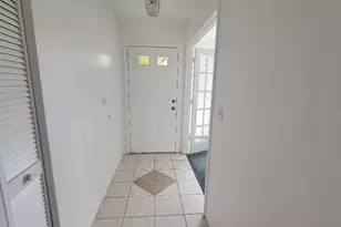 4171 102nd Pl N, Clearwater, FL 33762 - Photo 7