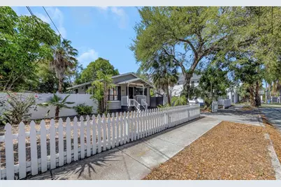 1022 8th Street N, Saint Petersburg, FL 33701 - Photo 3