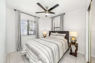 1022 8th St N, Saint Petersburg, FL 33701 - Photo 23