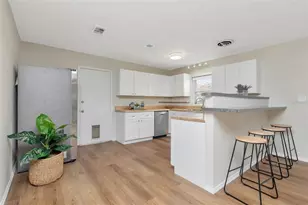 7420 Dr Martin Luther King Jr Street N, Saint Petersburg, FL 33702 - Photo 7