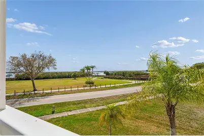 402 Shore Drive W, Oldsmar, FL 34677 - Photo 23