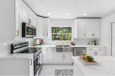 785 115th Avenue, Treasure Island, FL 33706 - Photo 19