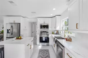 785 115th Ave, Treasure Island, FL 33706 - Photo 21