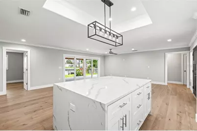 170 98th Avenue N, Saint Petersburg, FL 33702 - Photo 17