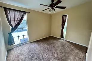 1130 Dogwood Ave, Tampa, FL 33613 - Photo 11