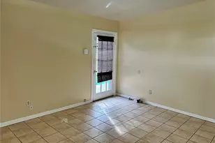 1130 Dogwood Ave, Tampa, FL 33613 - Photo 7