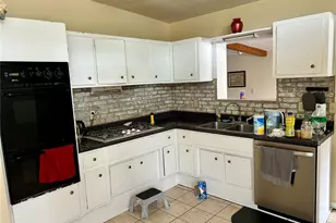 1130 Dogwood Ave, Tampa, FL 33613 - Photo 5