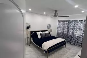 880 Mandalay Ave, Clearwater Beach, FL 33767 - Photo 11