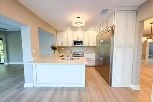 410 SW 56th Ave, Plantation, FL 33317 - Photo 3