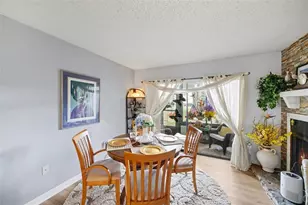 303 Martha Ln, Oldsmar, FL 34677 - Photo 9