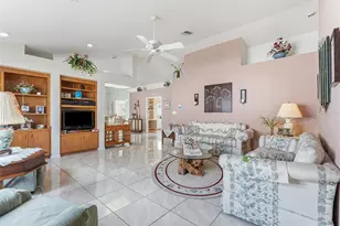 1007 La Bamba Ct, Spring Hill, FL 34608 - Photo 7