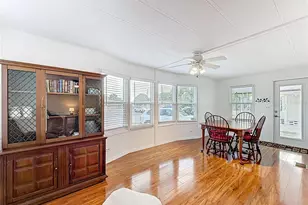 10184 106th Ave, Largo, FL 33773 - Photo 11