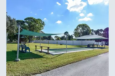 5750 80th Street N #D103, Saint Petersburg, FL 33709 - Photo 17