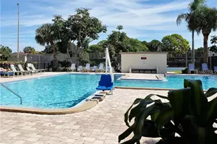 5750 80th St N, Saint Petersburg, FL 33709 - Photo 19