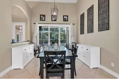 906 Landmark Circle S, Tierra Verde, FL 33715 - Photo 11