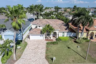 906 Landmark Circle S, Tierra Verde, FL 33715 - Photo 41