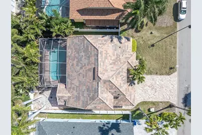 906 Landmark Circle S, Tierra Verde, FL 33715 - Photo 43