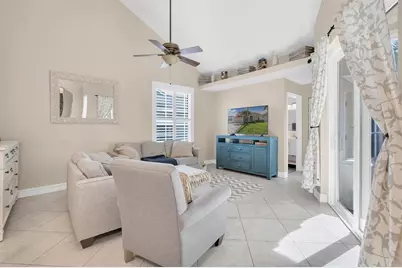 906 Landmark Circle S, Saint Petersburg, FL 33715 - Photo 7