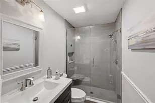 12007 Hunters Lake Dr, New Port Richey, FL 34654 - Photo 15