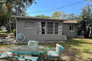 10627 105th St, Largo, FL 33773 - Photo 17