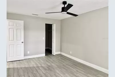 5129 Tennis Court Circle, Tampa, FL 33617 - Photo 13